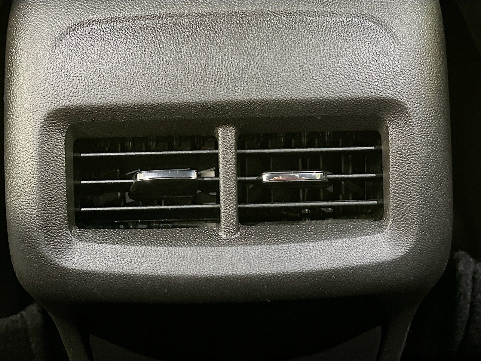 Used 2024 Chevrolet Equinox RS AWD/4WD image 25