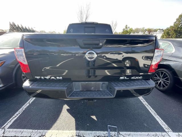 Used 2017 Nissan Titan SL image 7