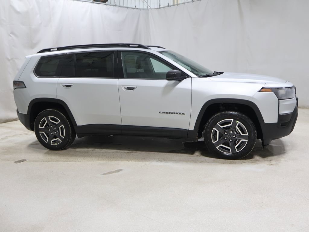 New 2026 Jeep Cherokee Laredo image 8