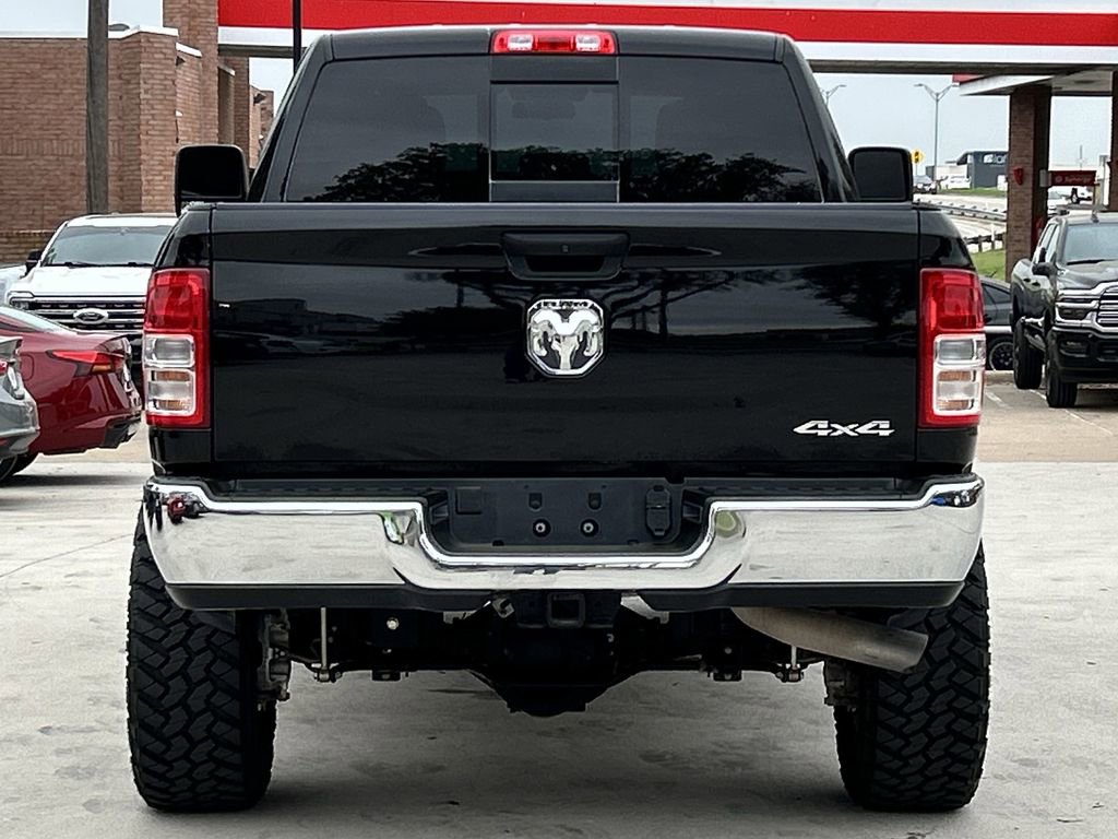 Used 2024 RAM 2500 Tradesman w/ Chrome Appearance Group AWD/4WD image 5