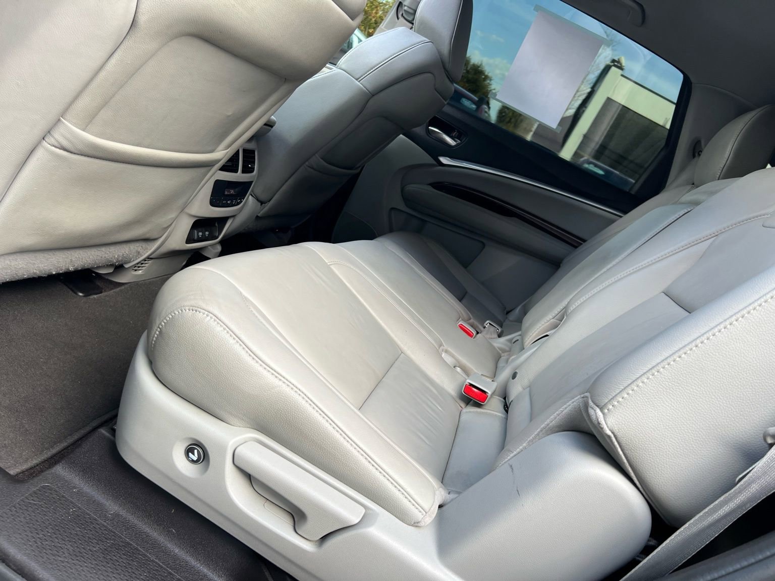 Used 2017 Acura MDX FWD image 44