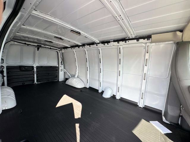 New 2025 Chevrolet Express 2500 Extended w/ Enhanced Convenience Package image 9