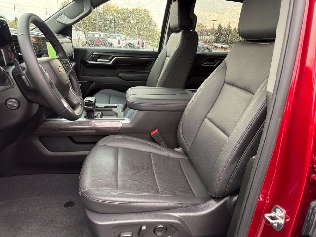 Certified 2024 Chevrolet Silverado 1500 LTZ w/ Technology Package AWD/4WD image 9