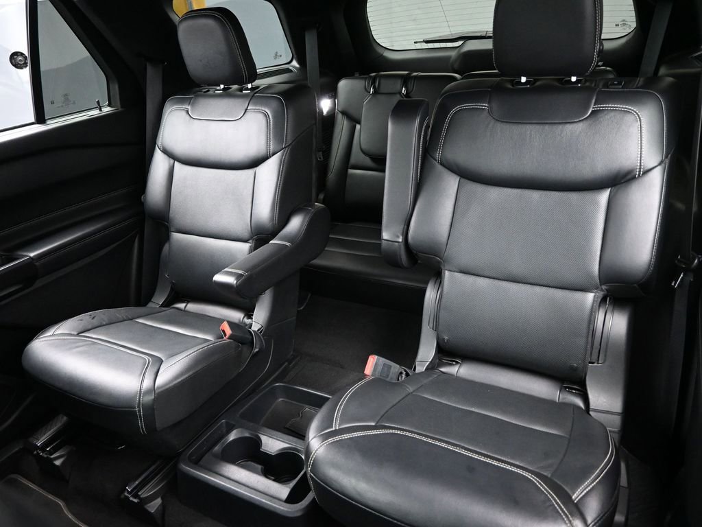 Used 2020 Ford Explorer ST image 27