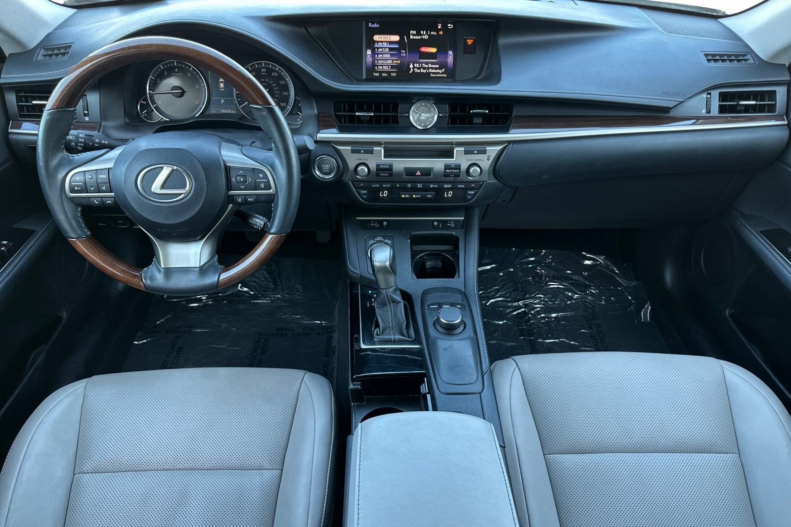 Used 2017 Lexus ES 350 w/ Premium Package image 13