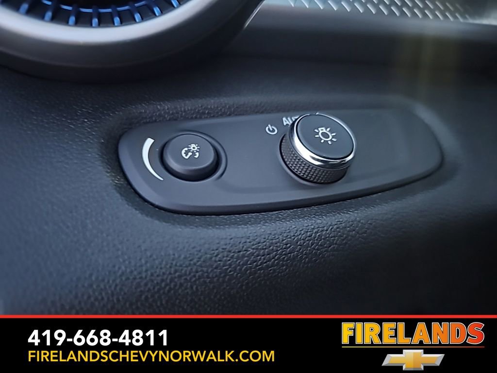 New 2026 Chevrolet Trax LS w/ LS Convenience Package image 36