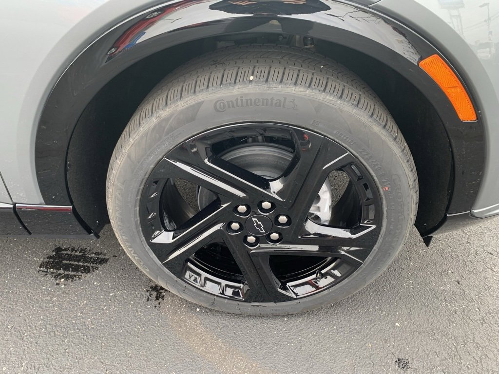 New 2024 Chevrolet Equinox EV RS image 28