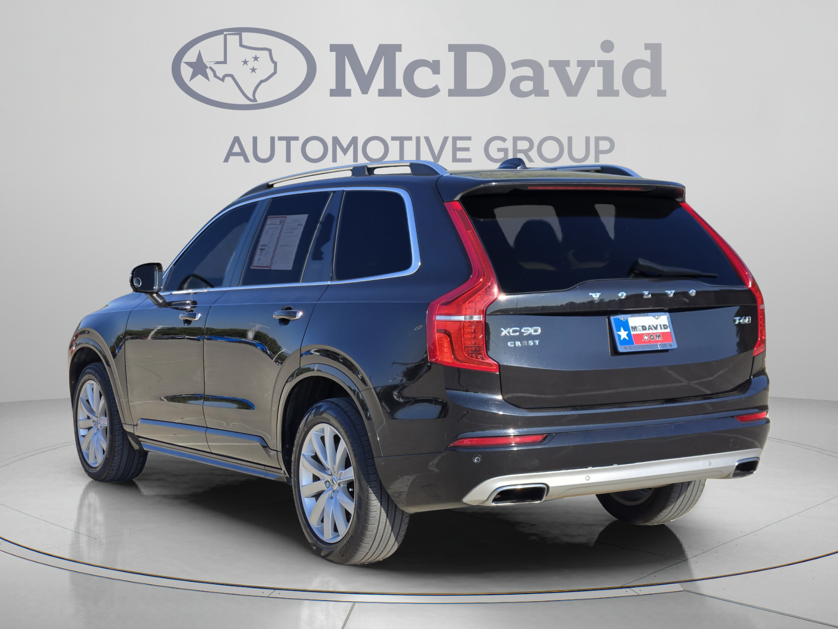 Used 2016 Volvo XC90 T6 Momentum w/ Momentum Plus Package AWD/4WD image 4