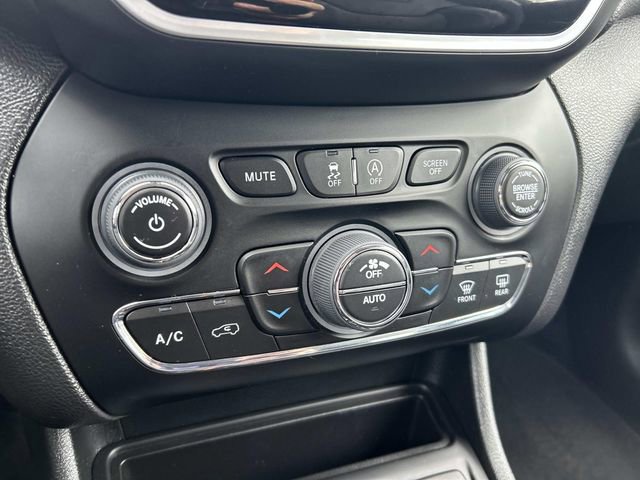 Used 2022 Jeep Cherokee Limited AWD/4WD image 37