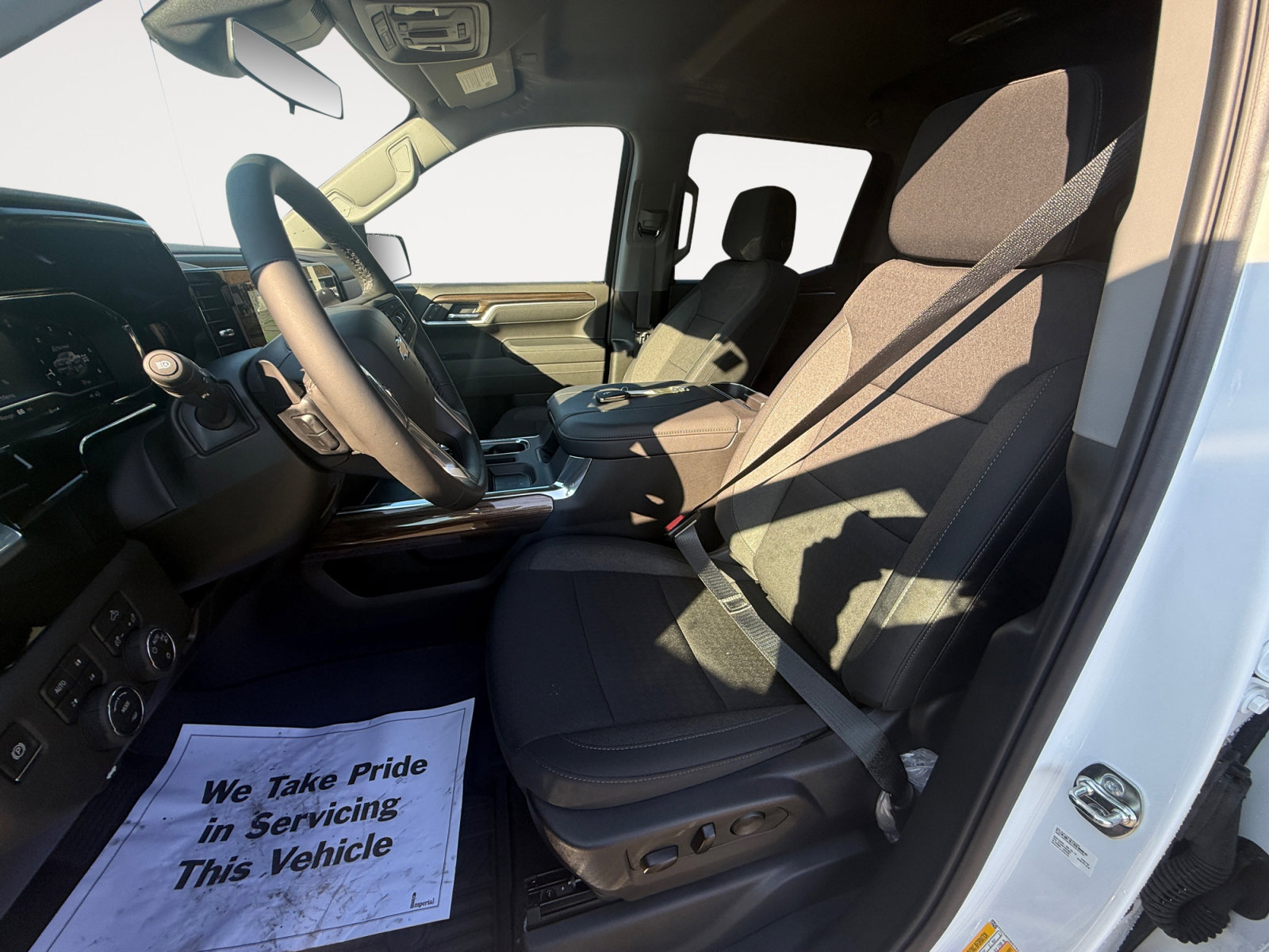 New 2025 Chevrolet Silverado 1500 LT AWD/4WD image 10