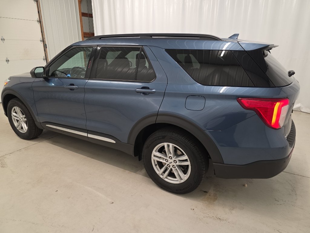 Used 2020 Ford Explorer XLT AWD/4WD image 21