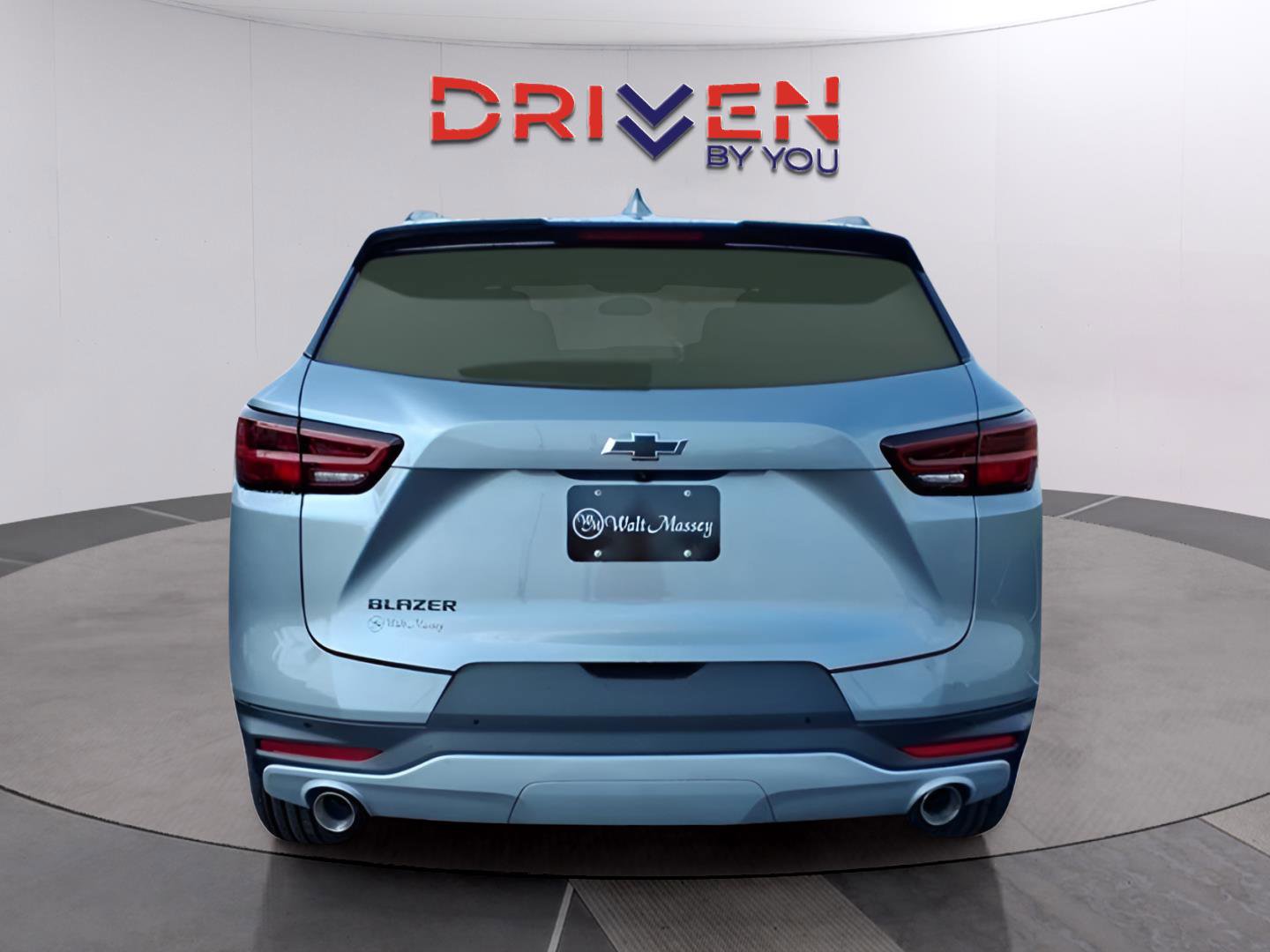 New 2025 Chevrolet Blazer LT w/ Midnight/Sport Edition image 4