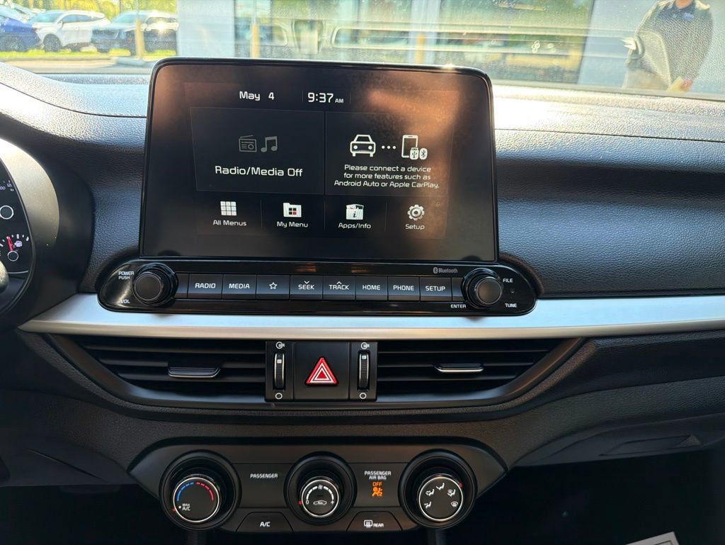 Certified 2021 Kia Forte LXS FWD image 25