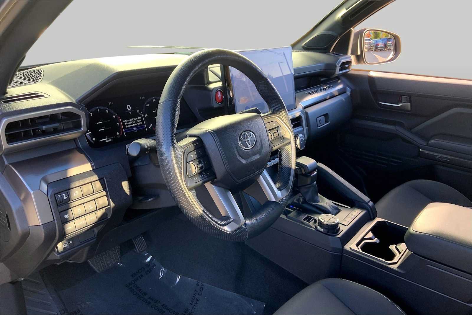 Used 2024 Toyota Tacoma TRD Off-Road w/ TRD Off Road Upgrade Package AWD/4WD image 17