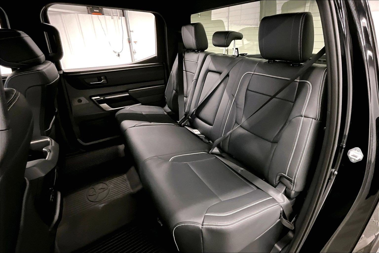 Used 2026 Toyota Tundra Limited AWD/4WD image 24