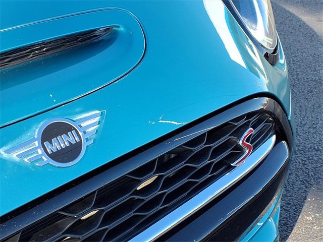 Used 2019 MINI Cooper S w/ Signature Upholstery Package image 22