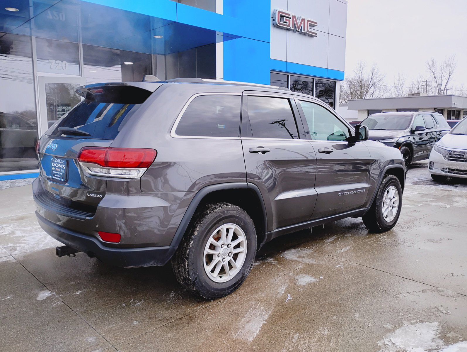 Used 2020 Jeep Grand Cherokee Laredo image 35