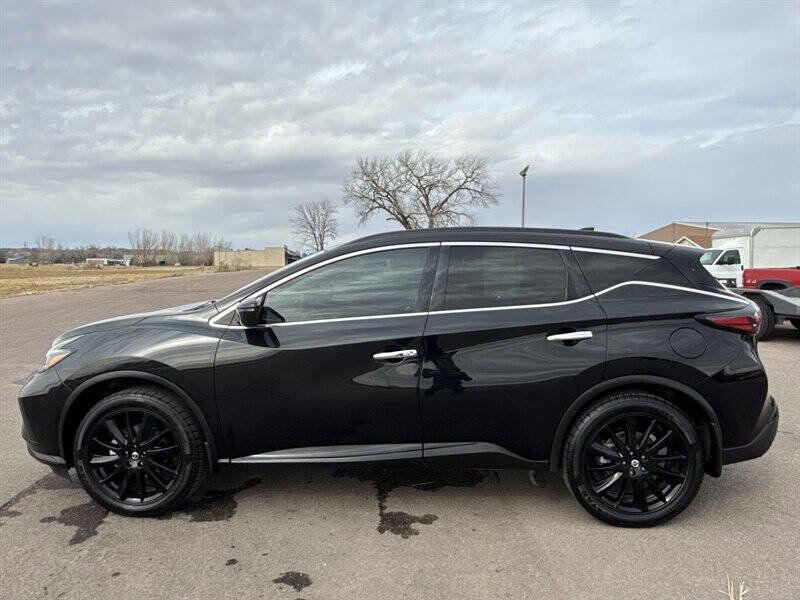 Used 2022 Nissan Murano SV w/ SV Midnight Edition Package image 3