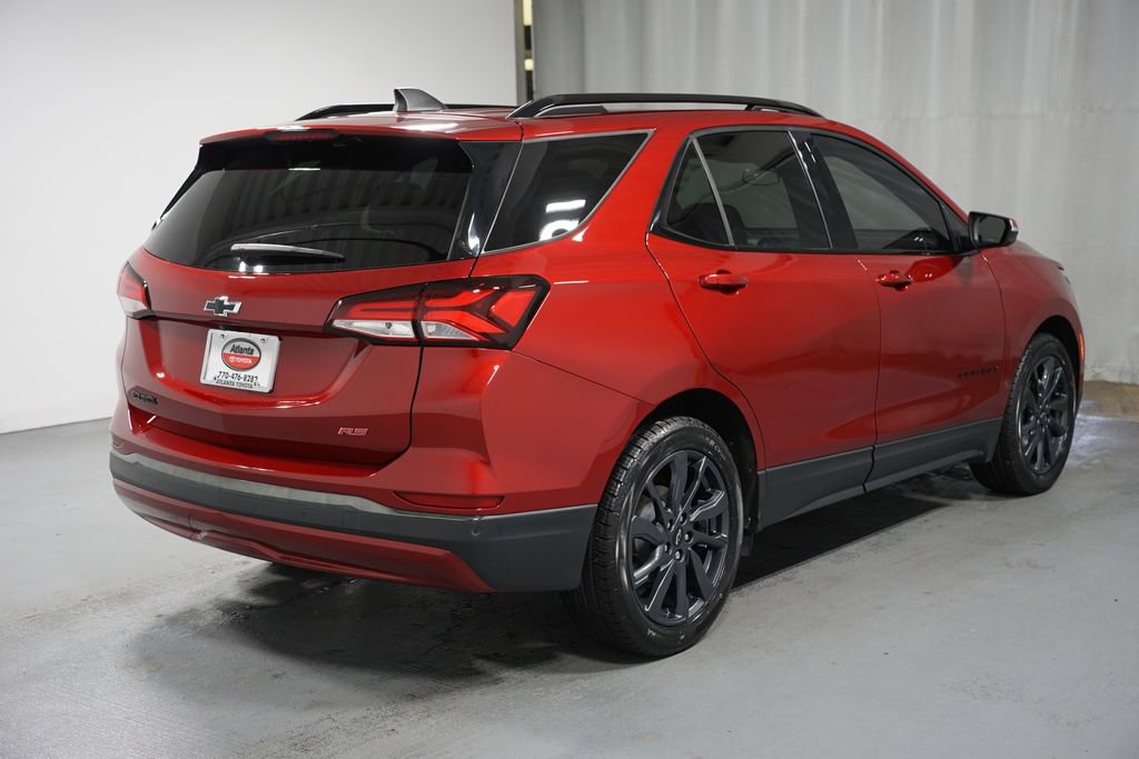 Used 2023 Chevrolet Equinox RS w/ RS Leather Package image 8