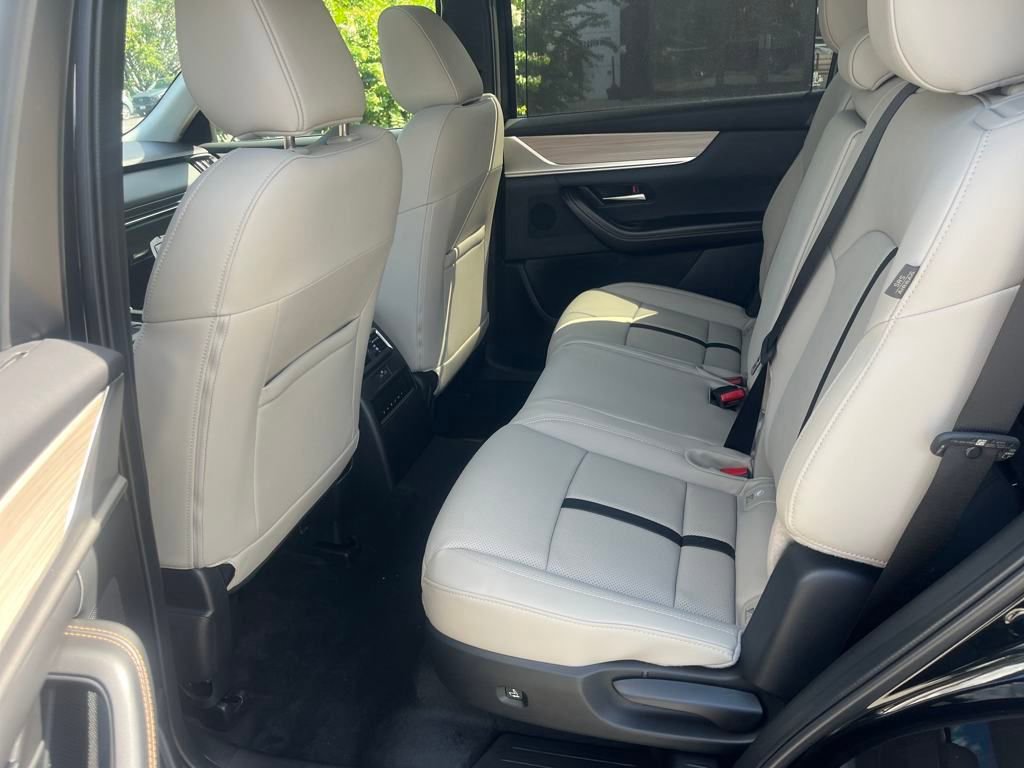 New 2025 MAZDA CX-90 3.3 Turbo w/ Preferred Package image 25