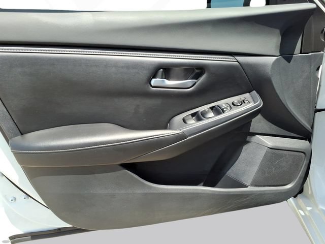 Used 2023 Nissan Sentra SV w/ Trunk Package FWD image 10