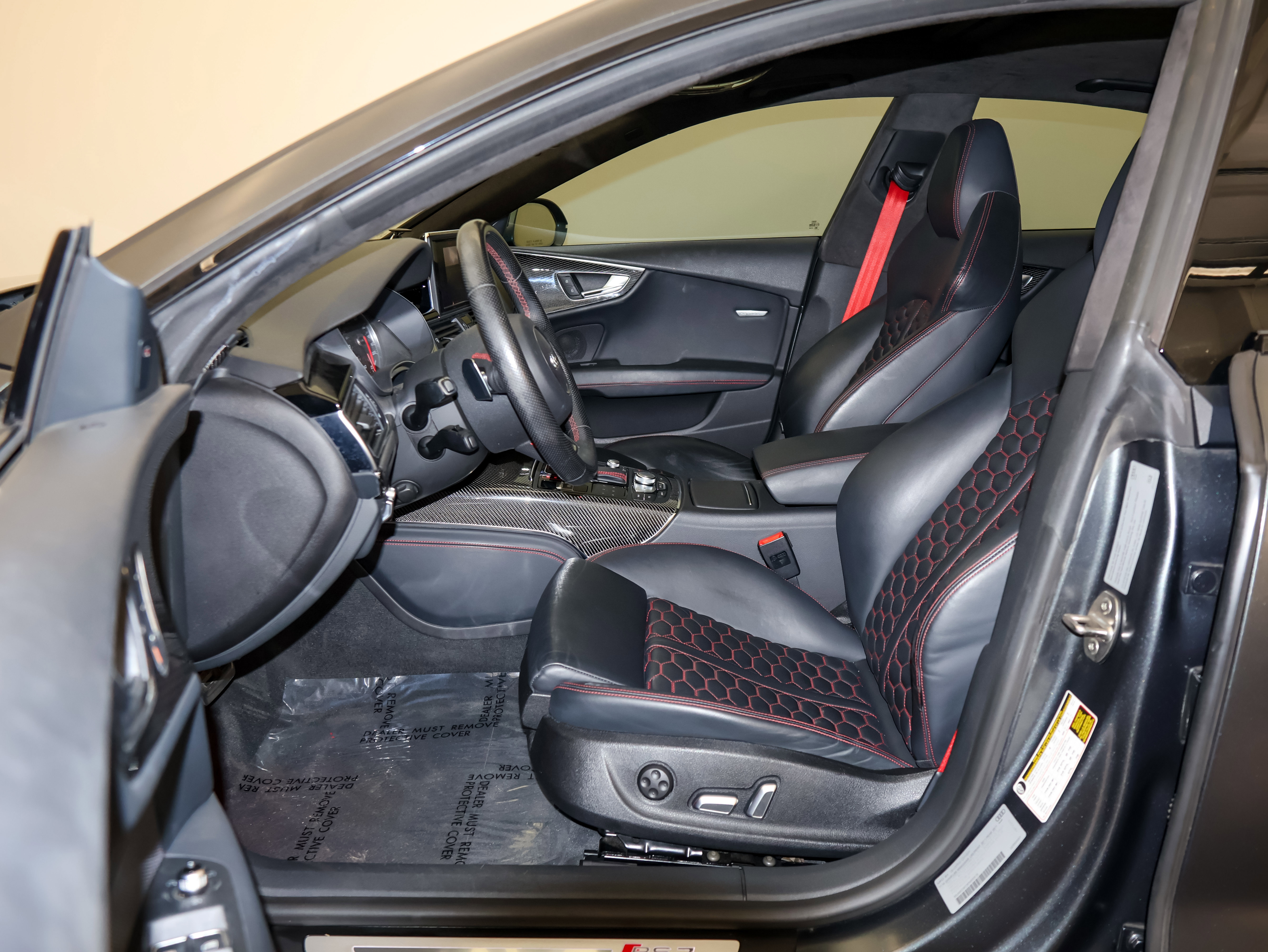 Used 2015 Audi RS 7 Prestige w/ Dynamic Package image 13