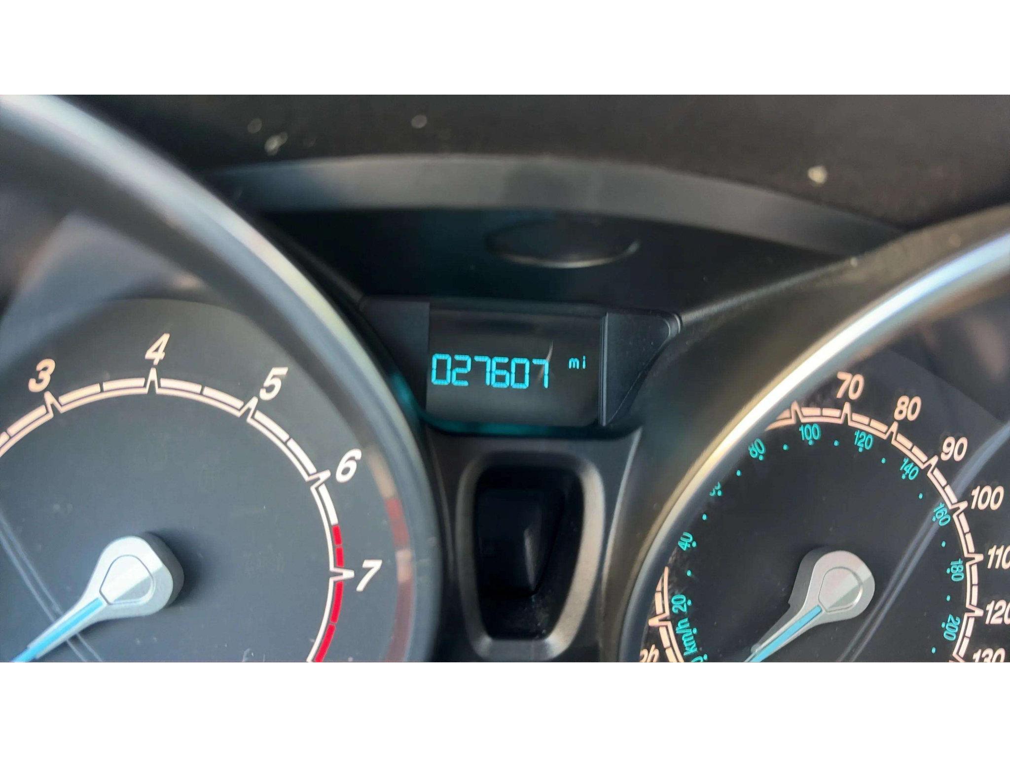Used 2016 Ford Fiesta SE w/ Cold Weather Package FWD image 17
