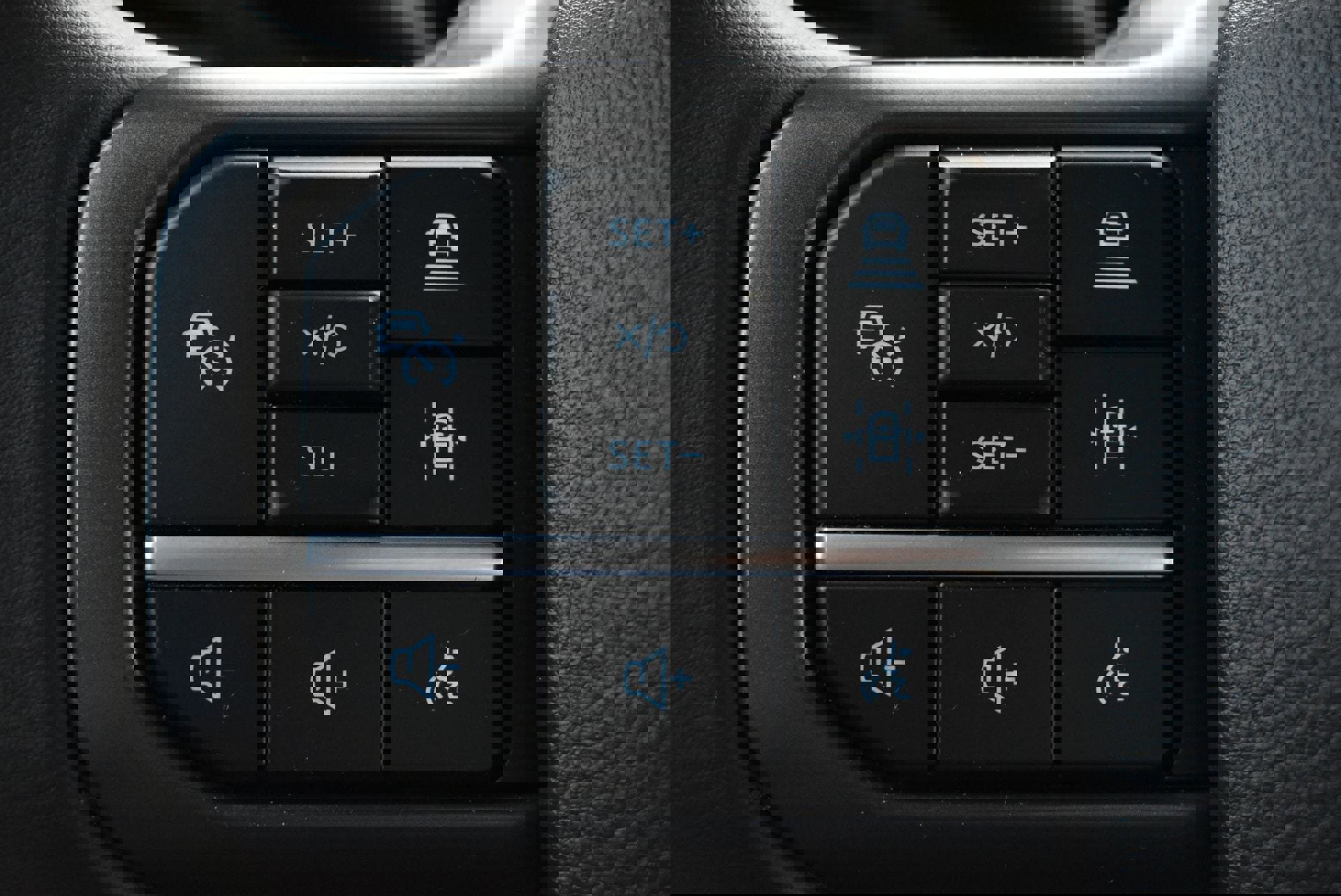 Used 2024 Ford F150 XLT w/ Equipment Group 302A MID image 21