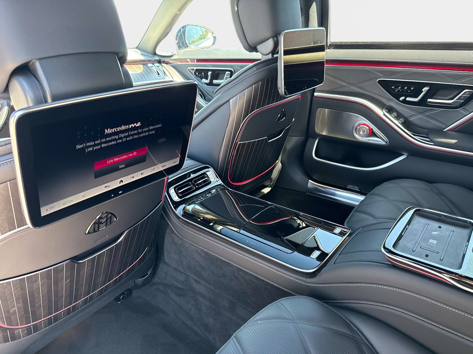 New 2026 Mercedes-Benz Maybach S 580 4MATIC image 14