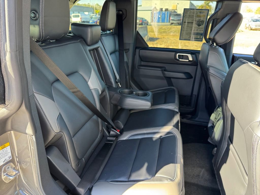 New 2025 Ford Bronco Outer Banks image 24