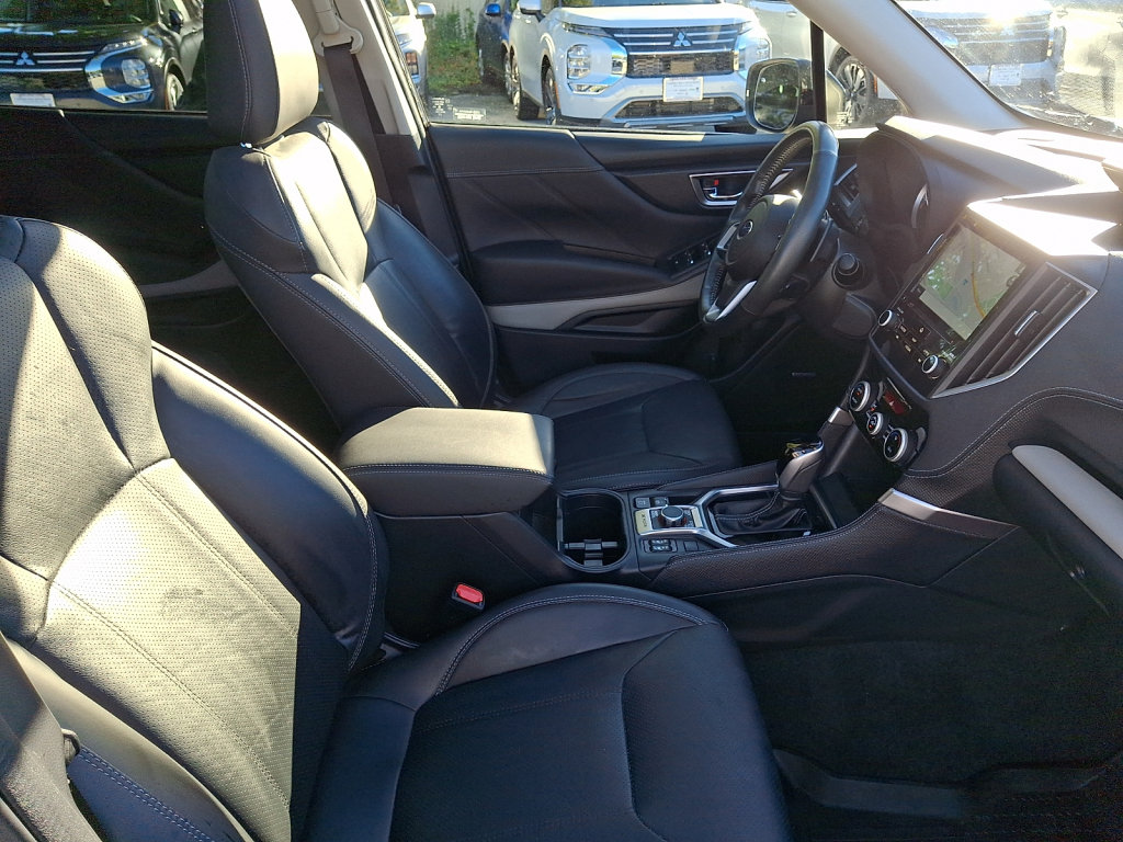 Used 2023 Subaru Forester Limited AWD/4WD image 11