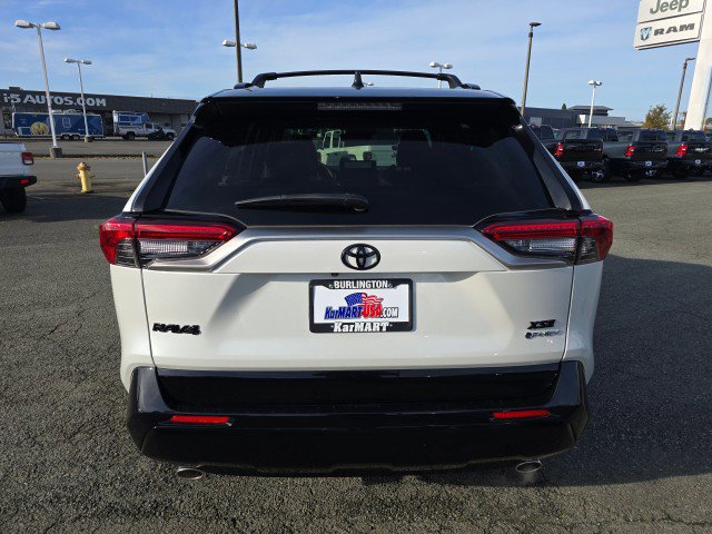 Used 2025 Toyota RAV4 XSE image 5