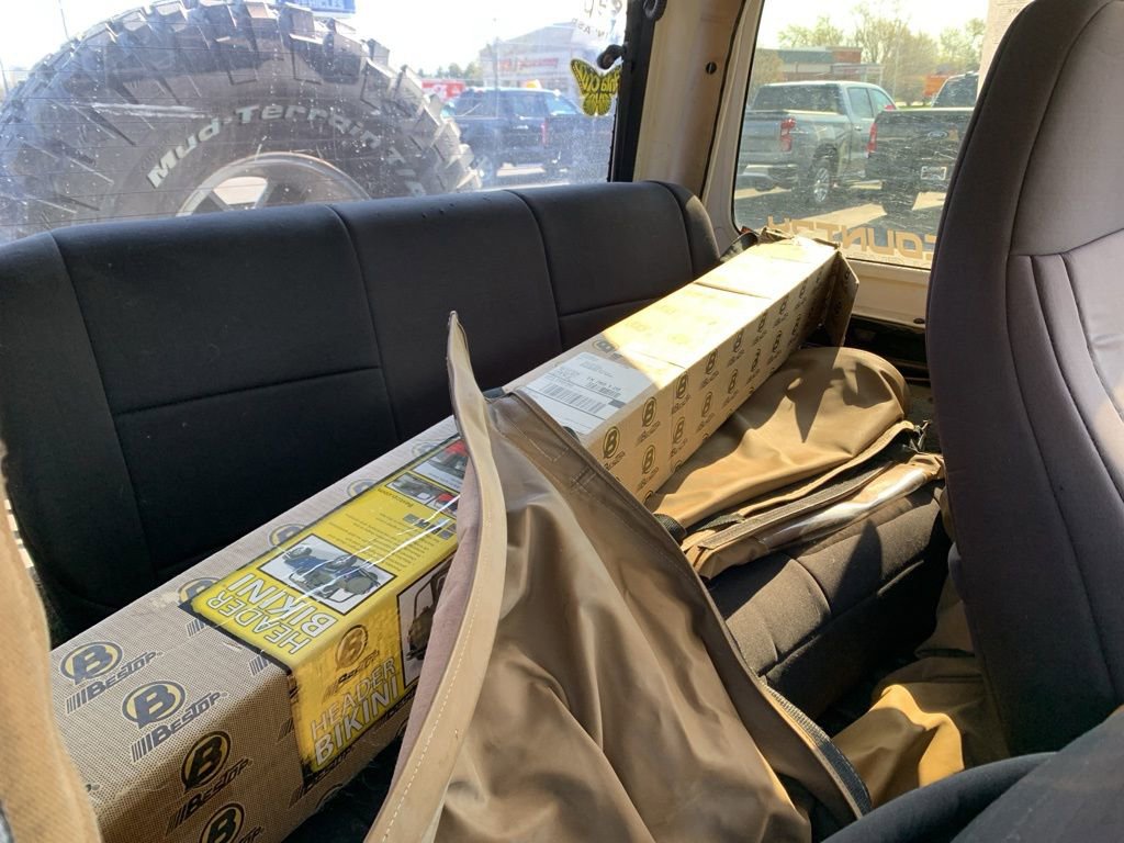 Used 1997 Jeep Wrangler Sahara AWD/4WD image 17