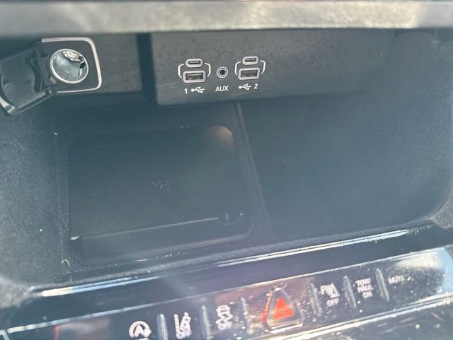Used 2023 Jeep Wagoneer L Series II RWD image 50