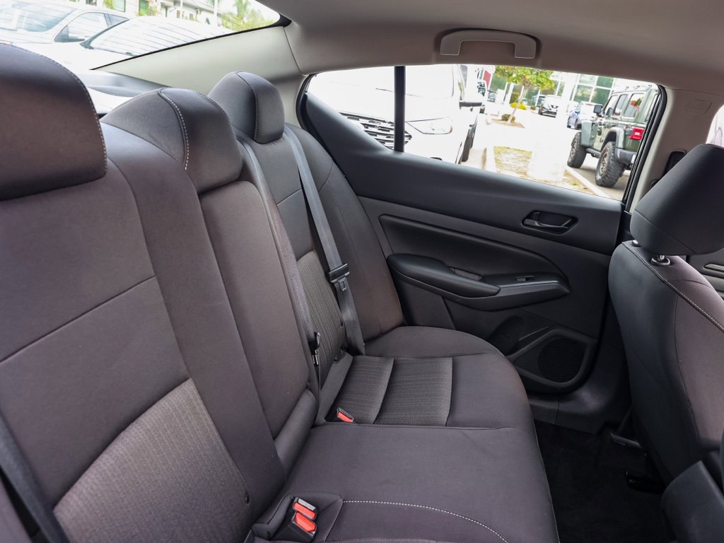 Used 2025 Nissan Altima 2.5 S image 17