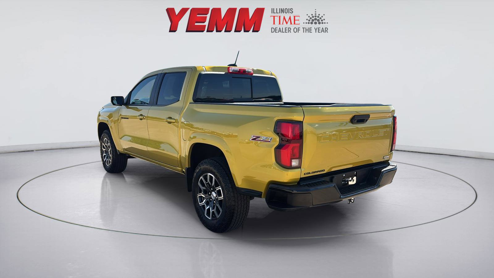 Used 2023 Chevrolet Colorado Z71 w/ Z71 Convenience Package 2 image 7
