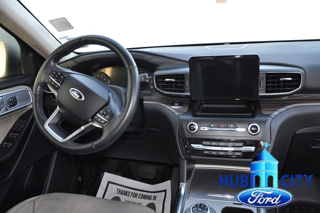 Used 2020 Ford Explorer Limited image 19