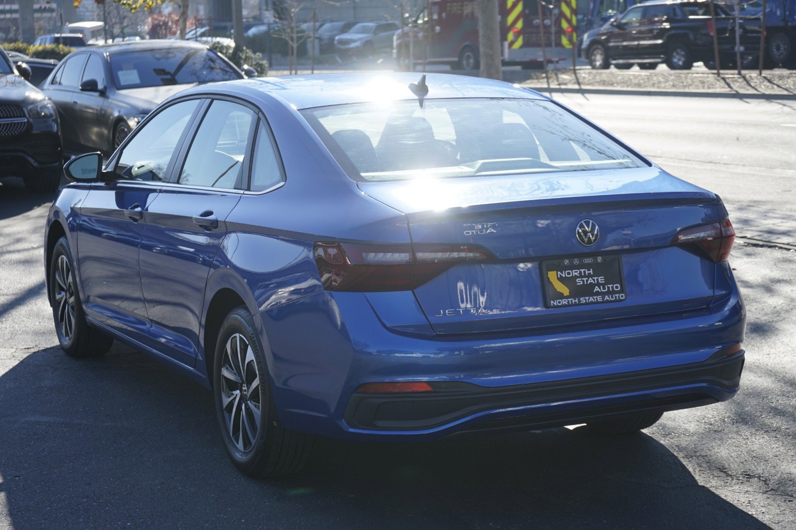 Used 2022 Volkswagen Jetta S image 11