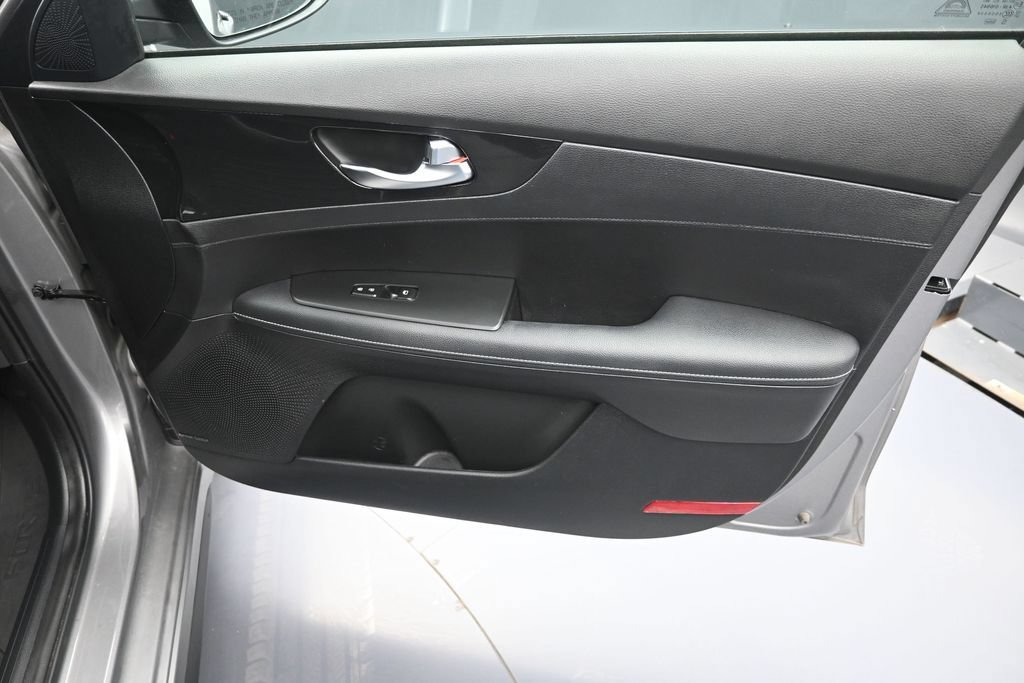 Certified 2023 Kia Forte GT-Line w/ GT-Line Premium Package FWD image 36