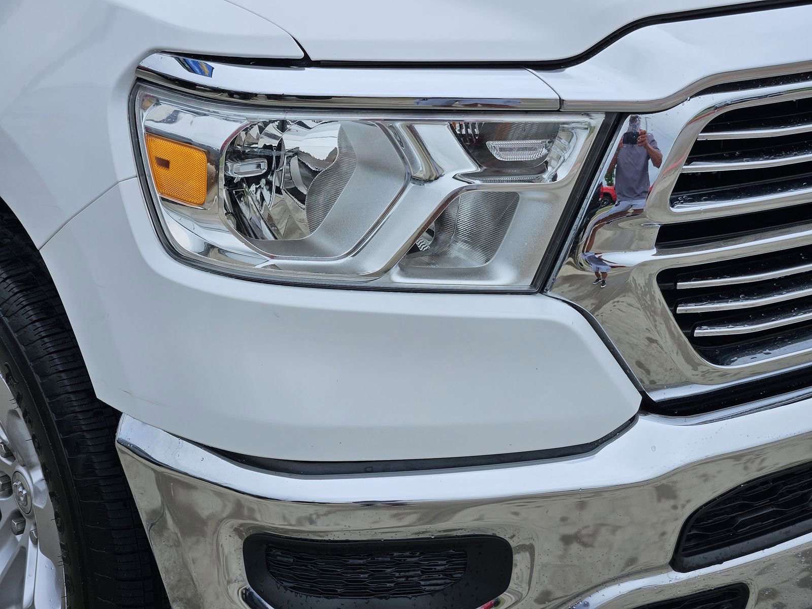 Used 2024 RAM 1500 Laramie RWD image 10