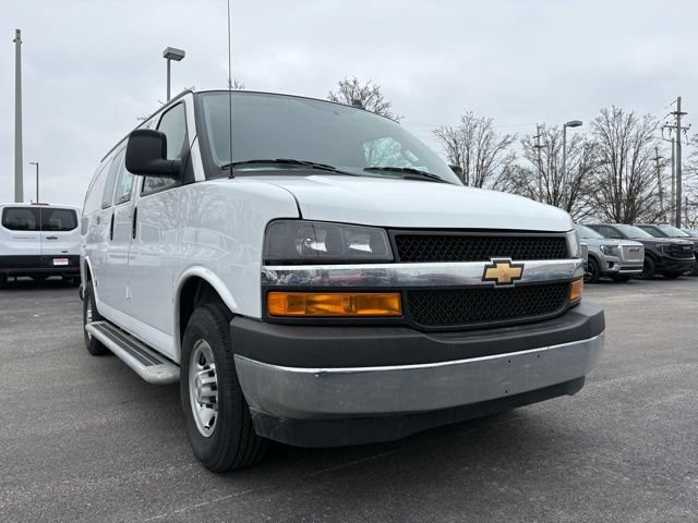 Used 2024 Chevrolet Express 2500 w/ Driver Convenience Package RWD image 15