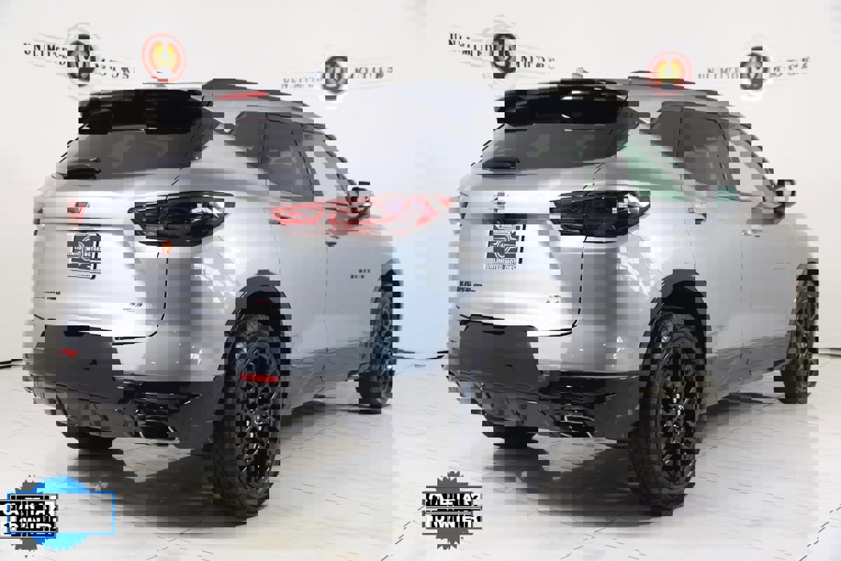 Used 2023 Chevrolet Blazer RS w/ LPO, Floor Liner Package image 3