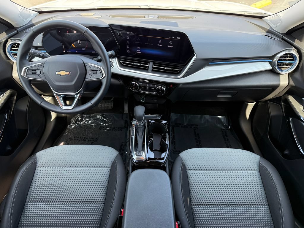 Used 2026 Chevrolet Trax LT w/ Driver Confidence Package FWD image 19