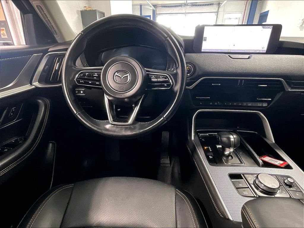 Used 2024 MAZDA CX-90 Plug-In Hybrid w/ Premium Pkg AWD/4WD image 17