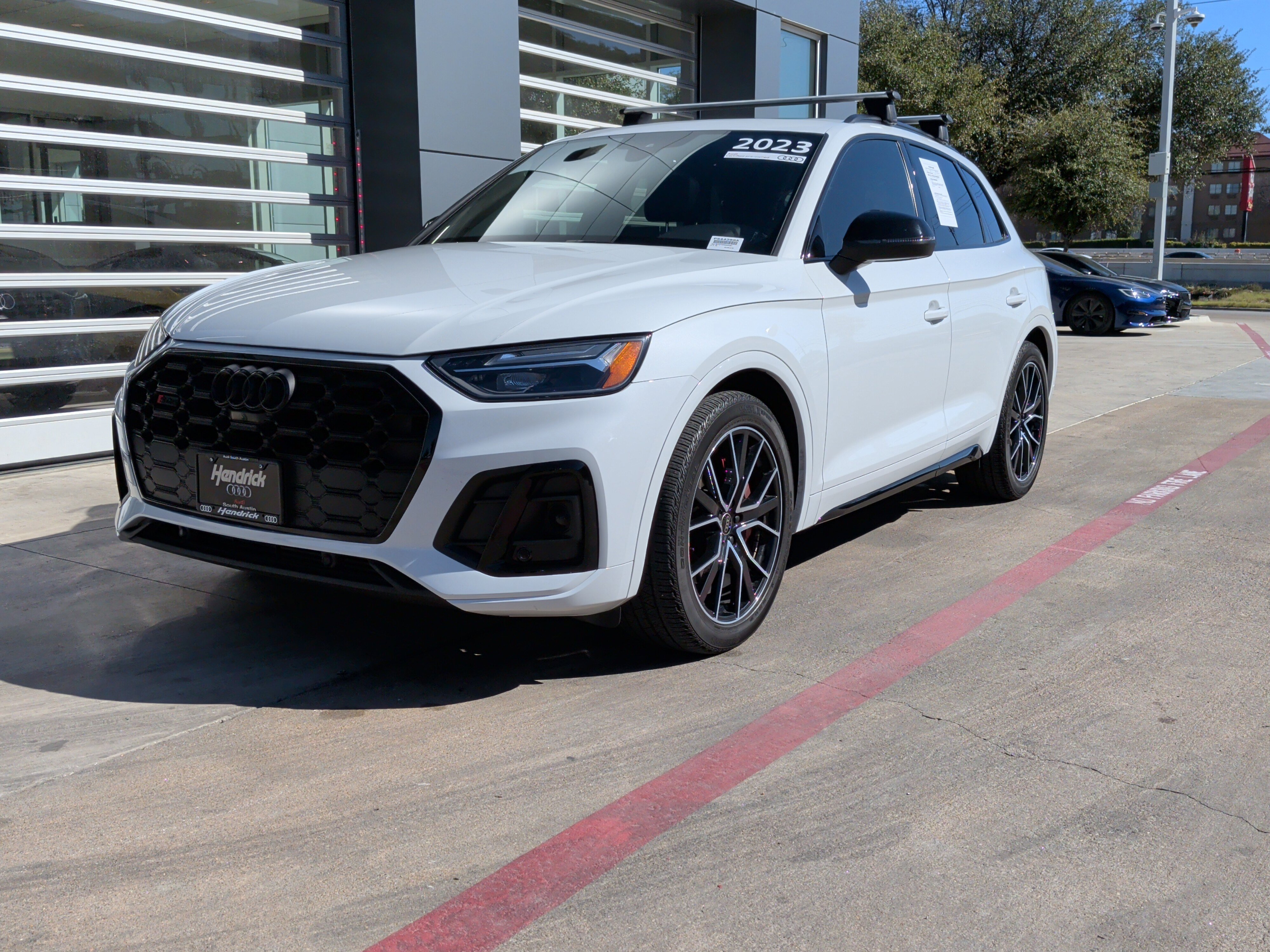 Used 2024 Audi SQ5 Premium Plus w/ Premium Plus Package image 5