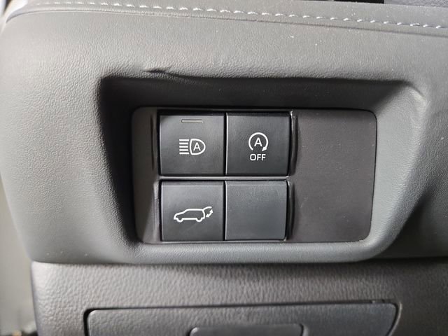 Used 2024 Toyota Highlander XSE image 27