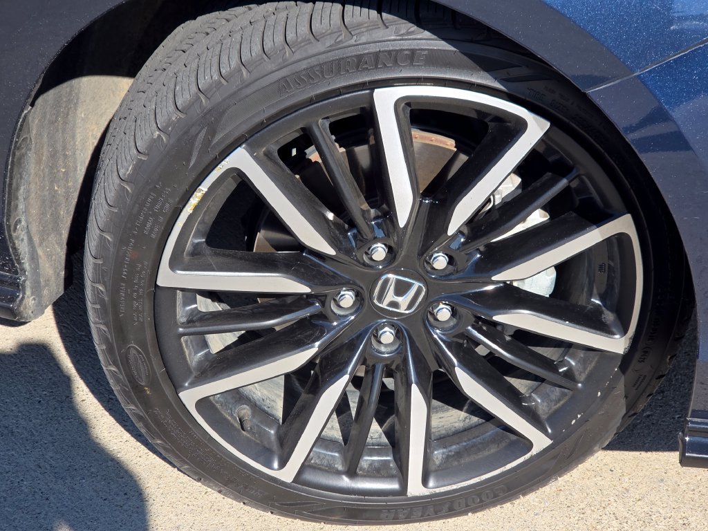 Used 2024 Honda Accord Touring image 17