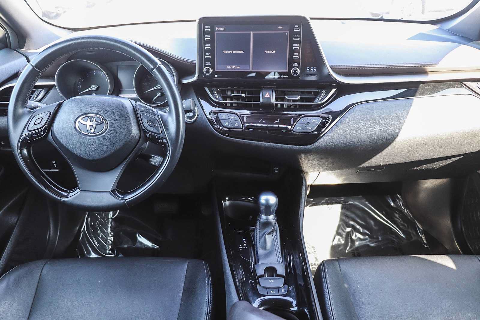 Used 2019 Toyota C-HR Limited FWD image 13