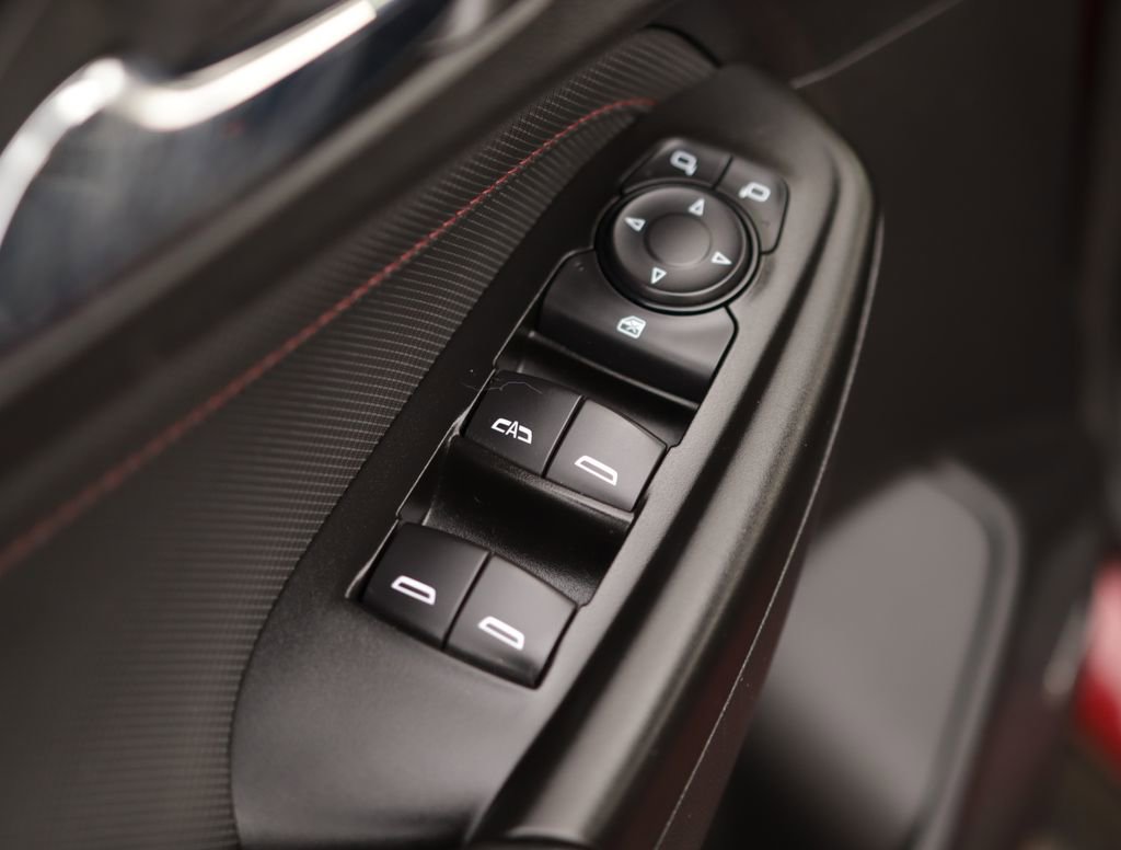 Used 2021 Chevrolet TrailBlazer RS w/ Technology Package FWD image 25