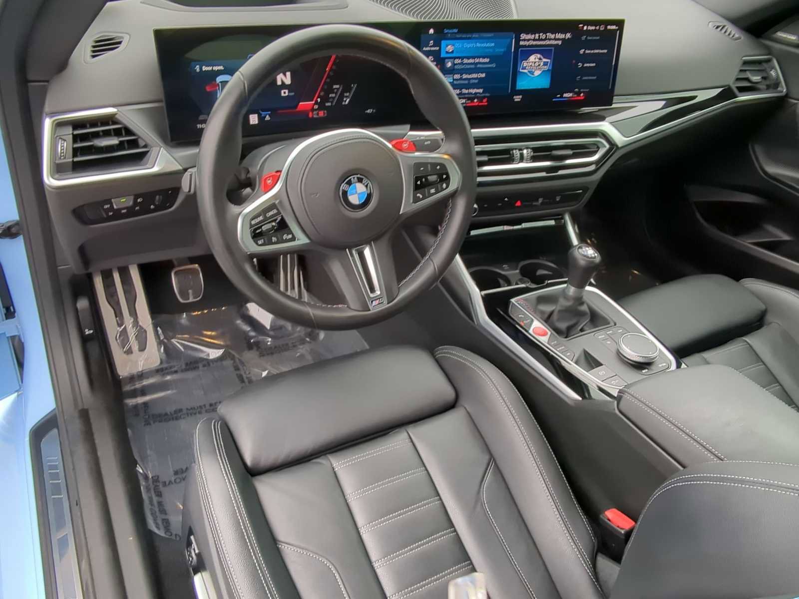 Used 2023 BMW M2 image 16